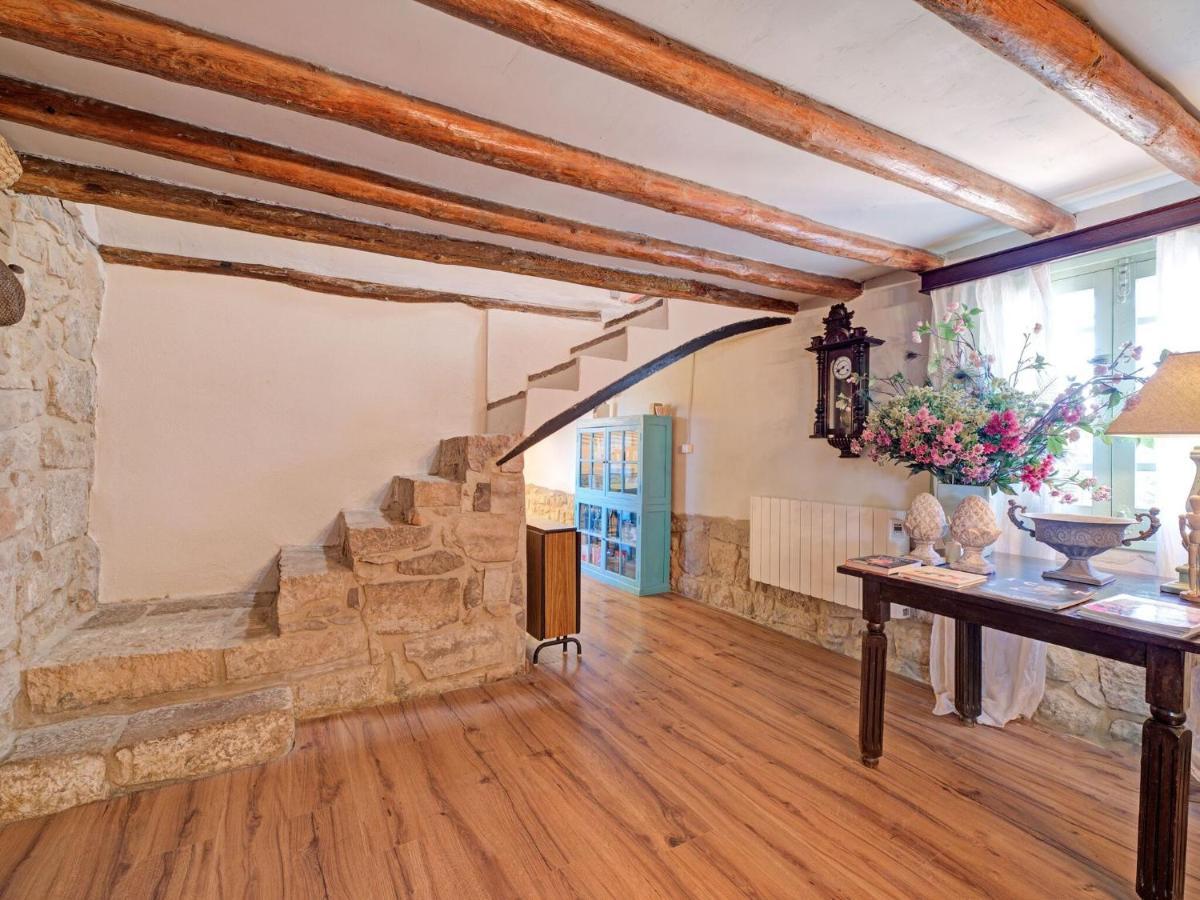 Lively Holiday Home In Fraga With Private Pool Экстерьер фото